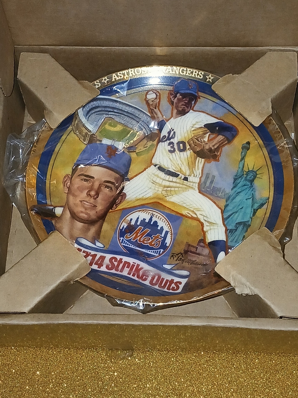 1993 HAMILTON MINT NOLAN RYAN COLLECTOR PLATE LOT